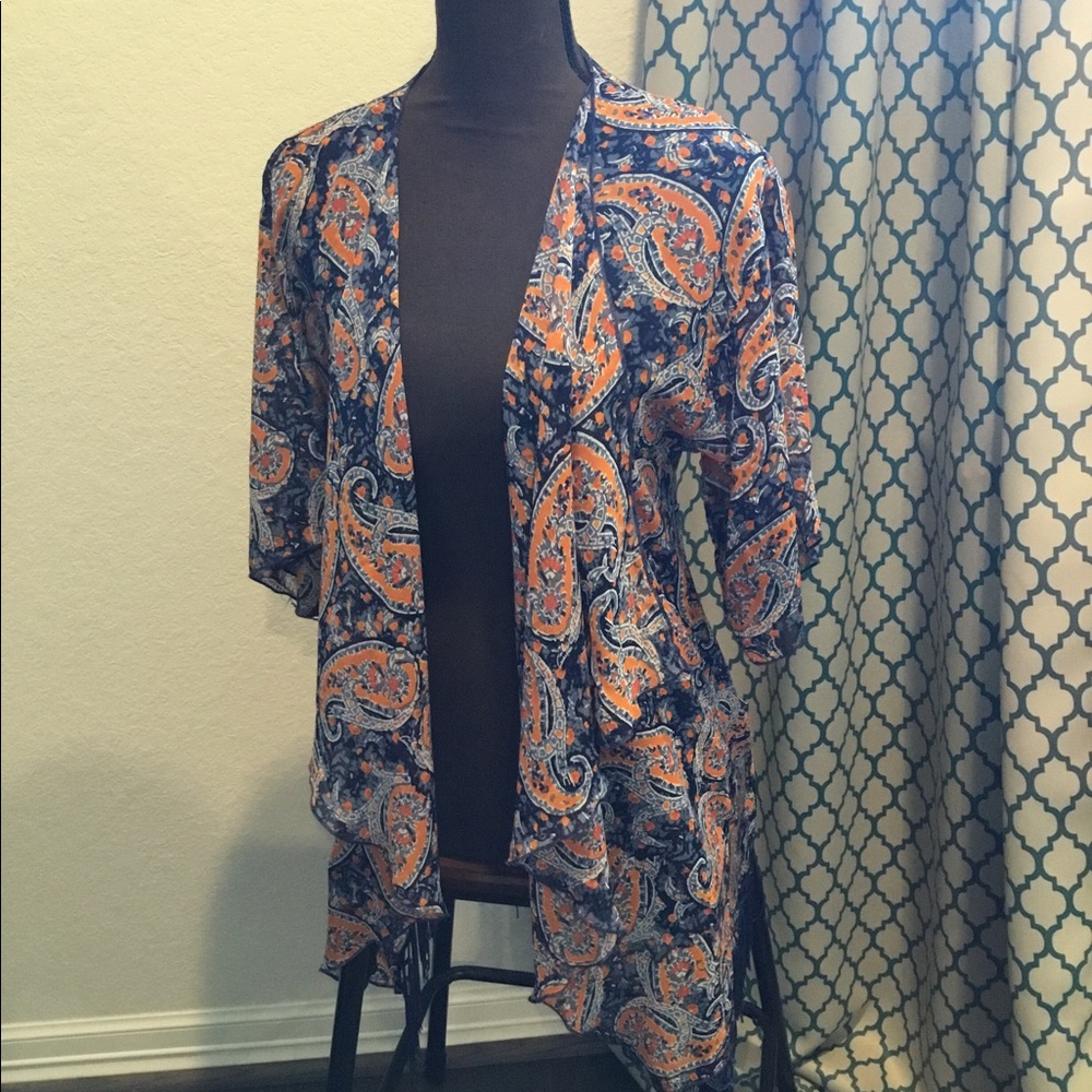 Lularoe Monroe Kimono Paisley Small Fringe EUC